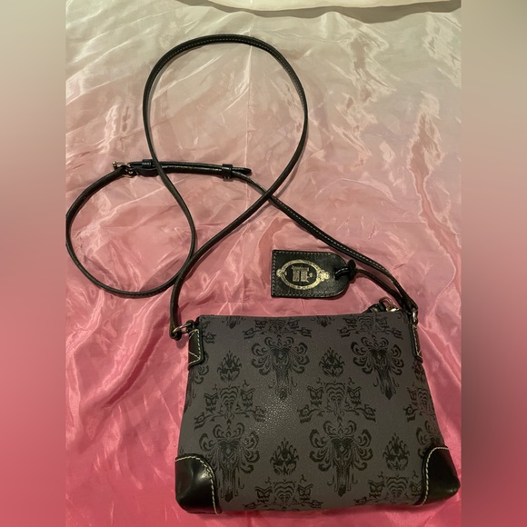 EUC Disney Haunted Mansion Dooney & Bourke - Picture 2 of 11